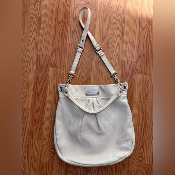 ⚪️ Marc by Marc Jacobs Bag ⚪️ - Picture 1 of 4